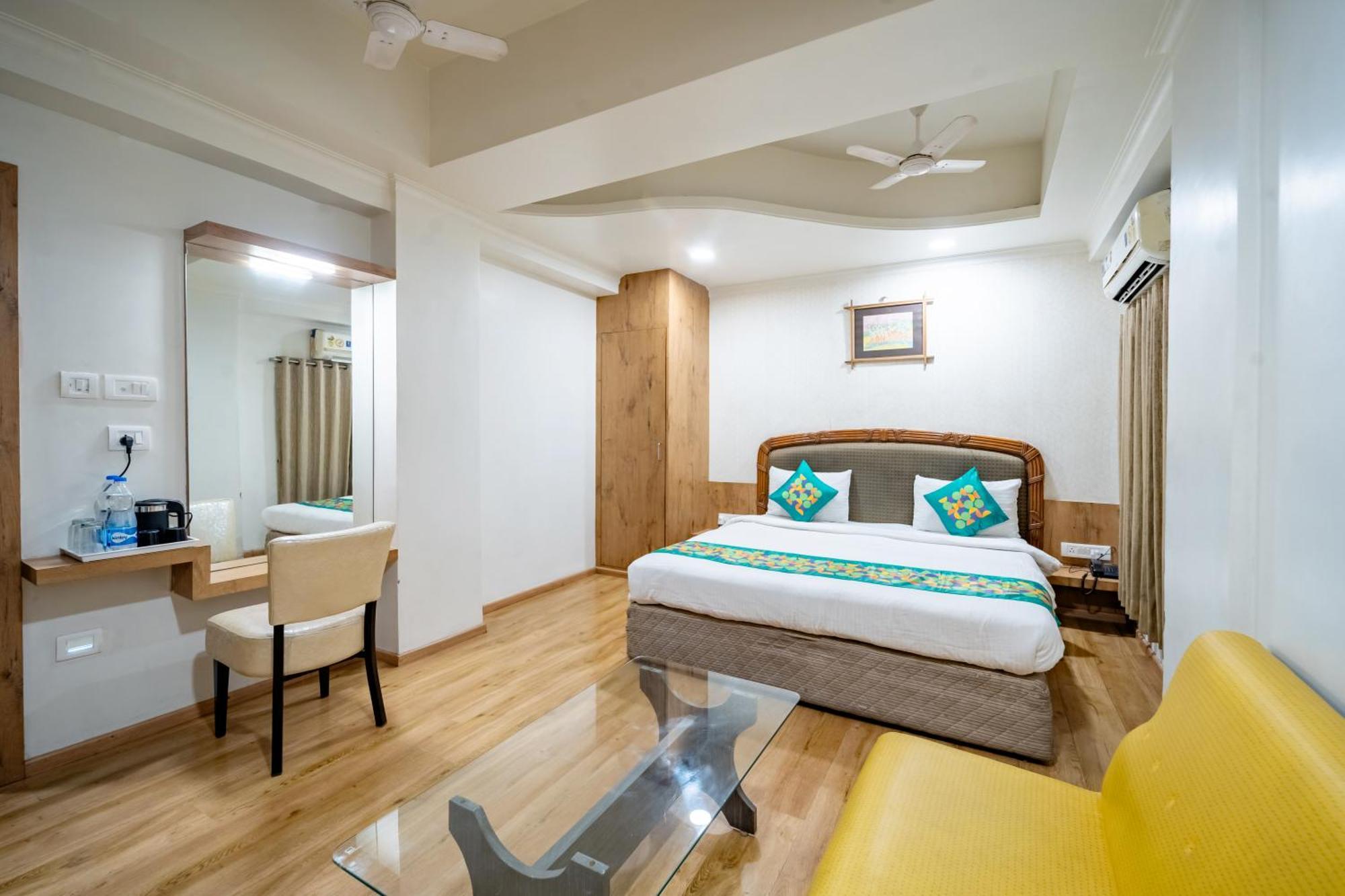 Treebo Kamal Regency Hotel Bhopal Exterior photo
